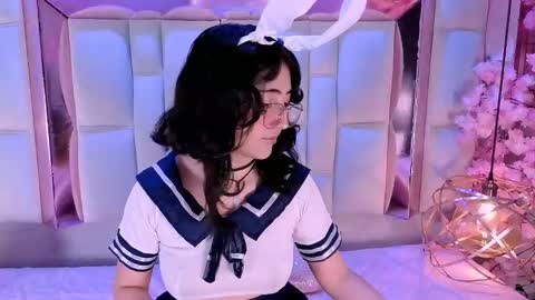 Snapshot of saramartini2 chatting on 12/01/25, 05:56 sara online show from 12/01/25, 05:56