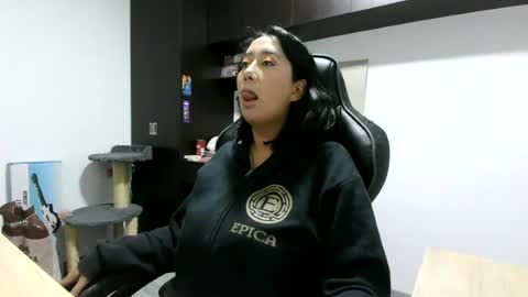 saramass online show from 06/18/26, 12:22