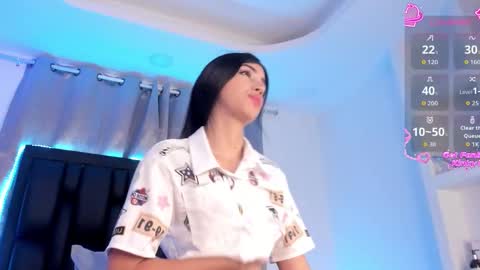 Snapshot of sararoy_ chatting on 12/05/25, 07:21 Sara online show from 12/05/25, 07:21