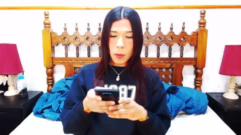 Snapshot of sarasofia44 chatting on 01/12/25, 05:13 Sara Sofia online show from 01/12/25, 05:13