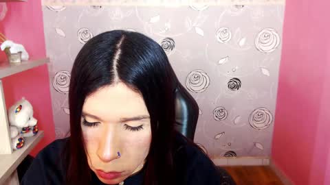 Snapshot of sarasofia44 chatting on 01/25/25, 04:23 Sara Sofia online show from 01/25/25, 04:23