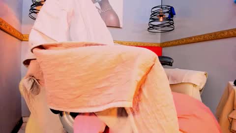 Sara Sofia online show from 12/20/25, 11:34