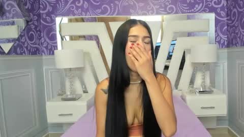 Snapshot of sarasweet18_ chatting on 02/01/25, 07:02 Sara online show from 02/01/25, 07:02