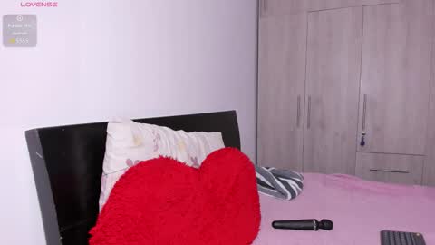 Sara   online show from 03/27/26, 11:04