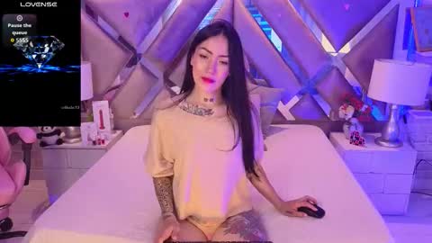 Snapshot of saratorresxx chatting on 02/25/26, 03:32 Sara online show from 02/25/26, 03:32