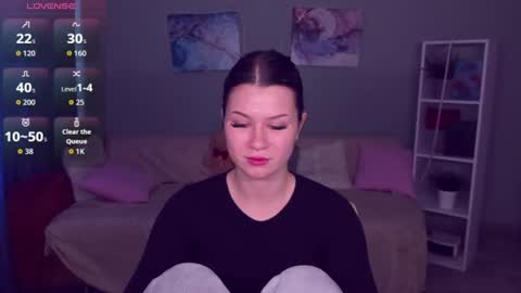 Snapshot of saravivid chatting on 06/11/26, 09:18 SaraVivid online show from 06/11/26, 09:18
