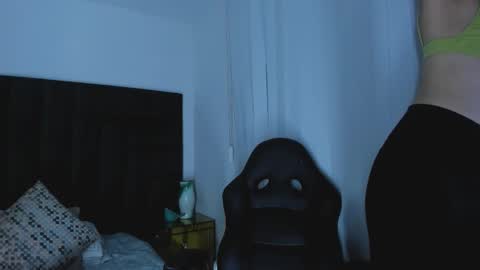      online show from 09/10/25, 06:08