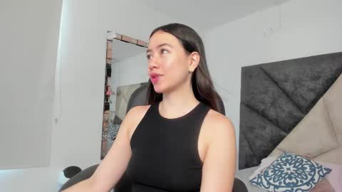      online show from 09/21/25, 06:09