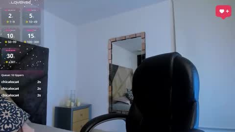      online show from 10/21/25, 12:33