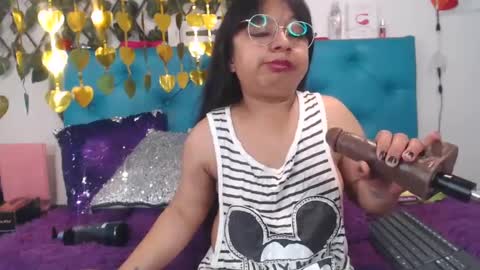 Sara Wills online show from 01/31/25, 01:34