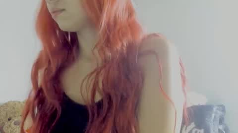 Saray  online show from 11/27/25, 07:49