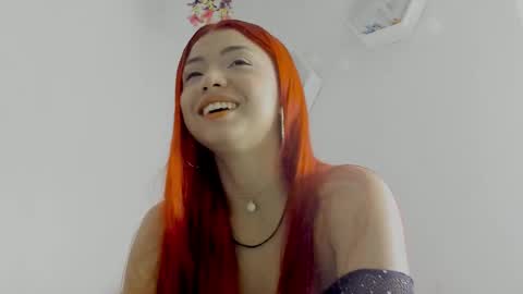 Saray  online show from 12/15/25, 07:18