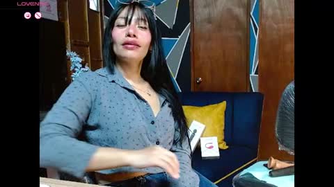 Snapshot of saray_nice chatting on 04/09/26, 10:48 saray_nice online show from 04/09/26, 10:48