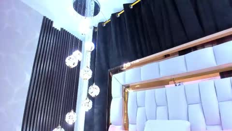 Saray online show from 03/17/26, 07:39