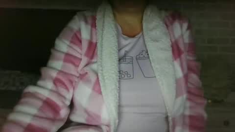 Snapshot of saretta46 chatting on 02/08/25, 12:28 Sara online show from 02/08/25, 12:28