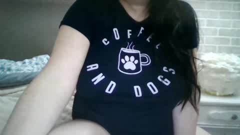 Snapshot of saretta46 chatting on 02/13/25, 06:05 Sara online show from 02/13/25, 06:05