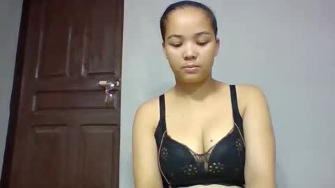 Snapshot of sarhon917962 chatting on 05/12/26, 06:54 sarhon917962 online show from 05/12/26, 06:54