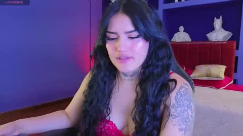 Sari  online show from 11/20/25, 09:14