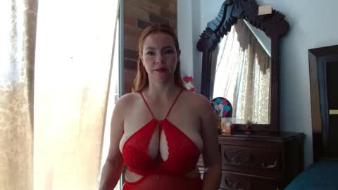 Sara online show from 03/06/25, 03:24