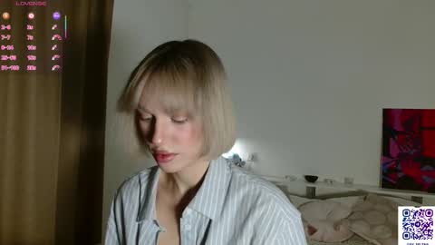 Your Selena 3 online show from 02/10/26, 02:59