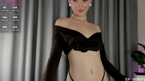 Snapshot of sarilit chatting on 05/09/26, 03:12 Your Selena 3 online show from 05/09/26, 03:12