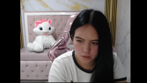 Sara  online show from 02/04/26, 08:14