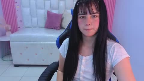 Snapshot of sarita_09_s chatting on 05/28/26, 08:06 Sara online show from 05/28/26, 08:06
