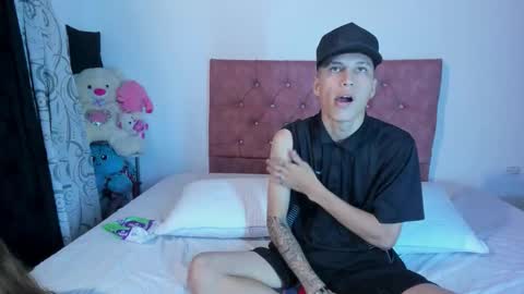  SARIYA Y ALEXIS  online show from 02/19/26, 11:39