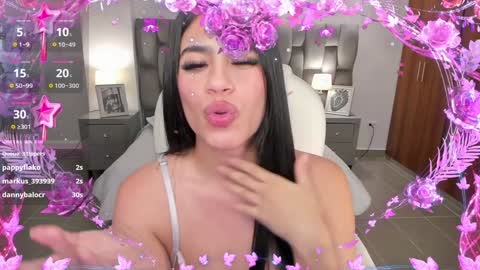  Saritaaa  online show from 12/07/24, 05:15