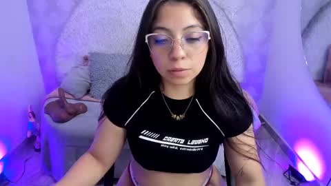 Snapshot of sarita_jane chatting on 06/05/26, 06:52 Sara online show from 06/05/26, 06:52
