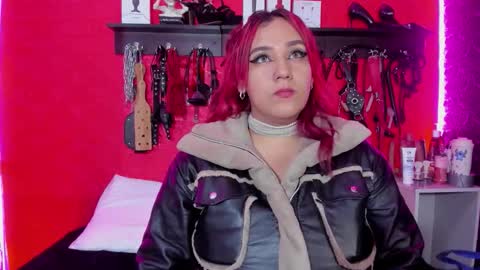 Sarita Moller  online show from 02/18/26, 02:40