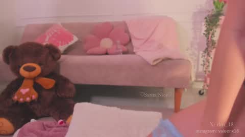 Sara  online show from 03/08/25, 03:28