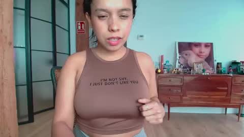 sarita_slovan online show from 10/20/25, 02:06
