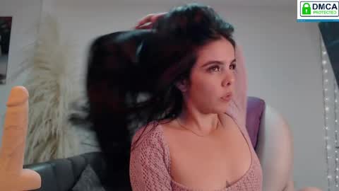 Sara online show from 04/21/26, 01:42