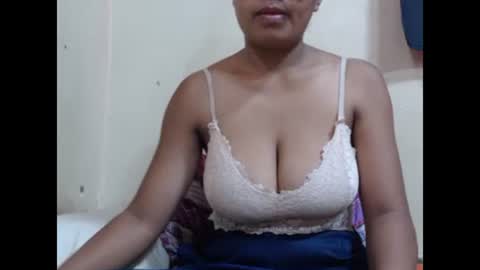 saronette online show from 01/13/25, 07:00