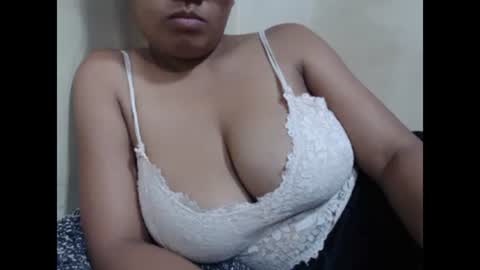 saronette online show from 03/10/25, 09:32