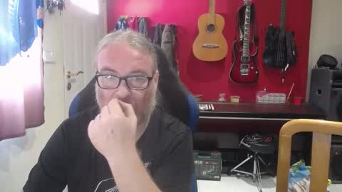 Giselle and Jay online show from 09/15/25, 09:09