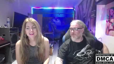 Giselle and Jay online show from 11/23/25, 05:35