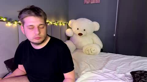 sasakyra online show from 04/22/26, 08:43