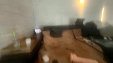 Snapshot of sascha27fire chatting on 12/01/25, 11:37 german bi firefighter online show from 12/01/25, 11:37