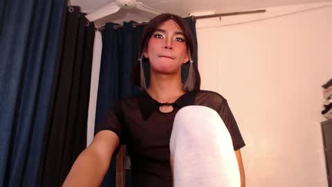 Sasha online show from 01/17/25, 10:33