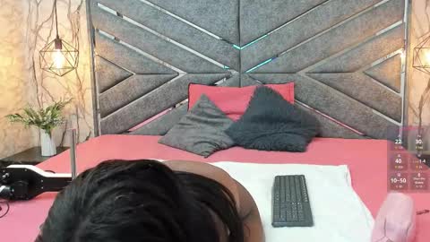 Sasha  online show from 09/27/25, 08:14