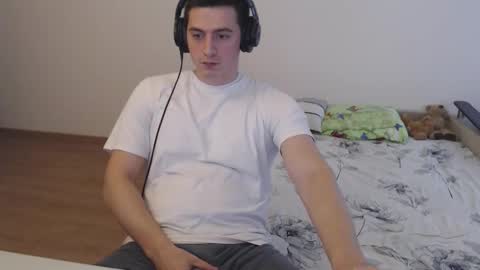 sasha_calvin online show from 09/21/25, 11:45