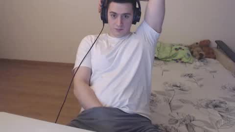 sasha_calvin online show from 11/21/25, 10:47