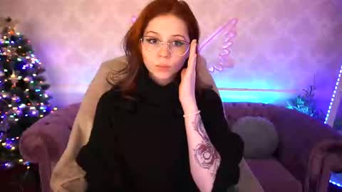 Snapshot of sasha_exclusive chatting on 12/14/24, 08:18 Sasha Exclusive online show from 12/14/24, 08:18