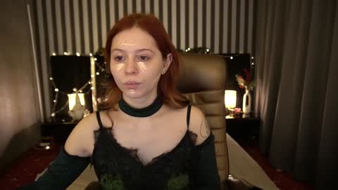 Snapshot of sasha_exclusive chatting on 12/30/24, 08:15 Sasha Exclusive online show from 12/30/24, 08:15