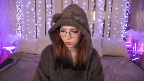 Snapshot of sasha_exclusive chatting on 02/09/25, 08:13 Sasha Exclusive online show from 02/09/25, 08:13