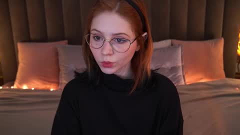 Snapshot of sasha_exclusive chatting on 03/09/25, 09:13 Sasha Exclusive online show from 03/09/25, 09:13