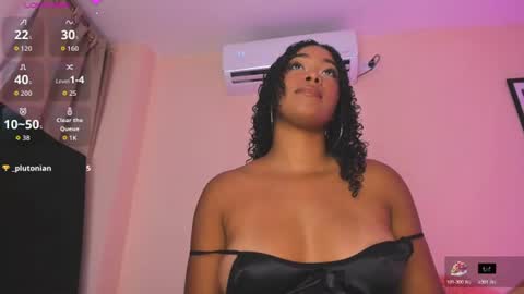 Snapshot of sasha_fox0 chatting on 06/17/26, 12:02 emy online show from 06/17/26, 12:02