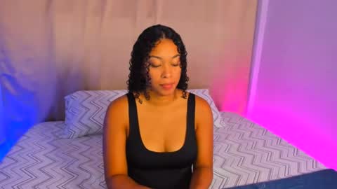 Snapshot of sasha_fox0 chatting on 07/31/26, 05:40 emy online show from 07/31/26, 05:40